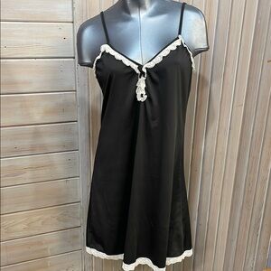 Elegant Black and White Chemise with Spaghetti Straps